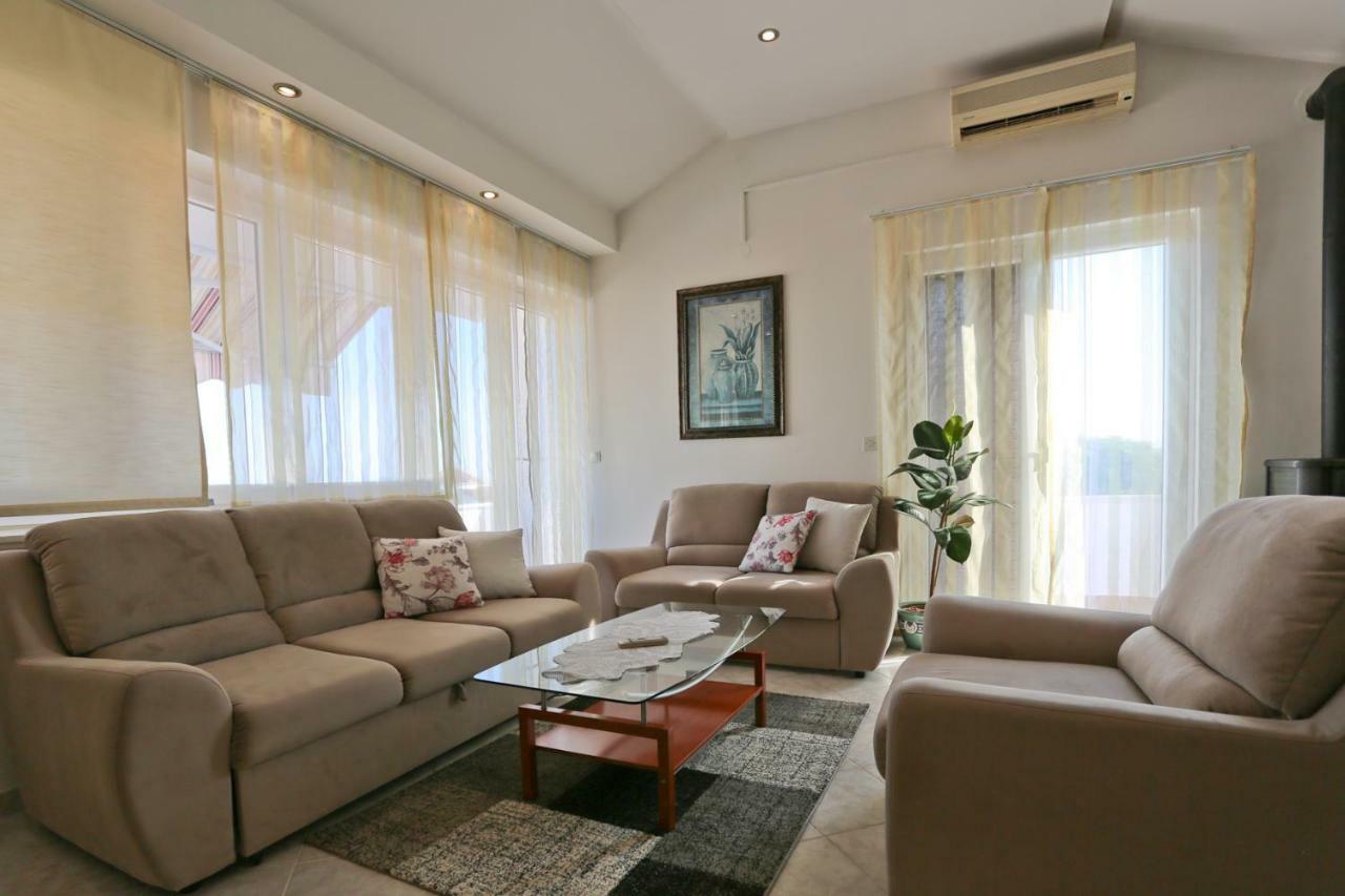 Apartments Nada Zadar Exterior photo